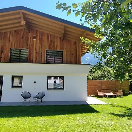 Apartament Pair Im Dorf Schwendau