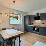 Apartament Pair Im Dorf Schwendau