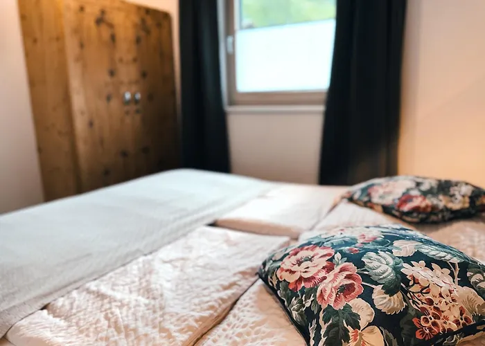 Pair Im Dorf Швендау